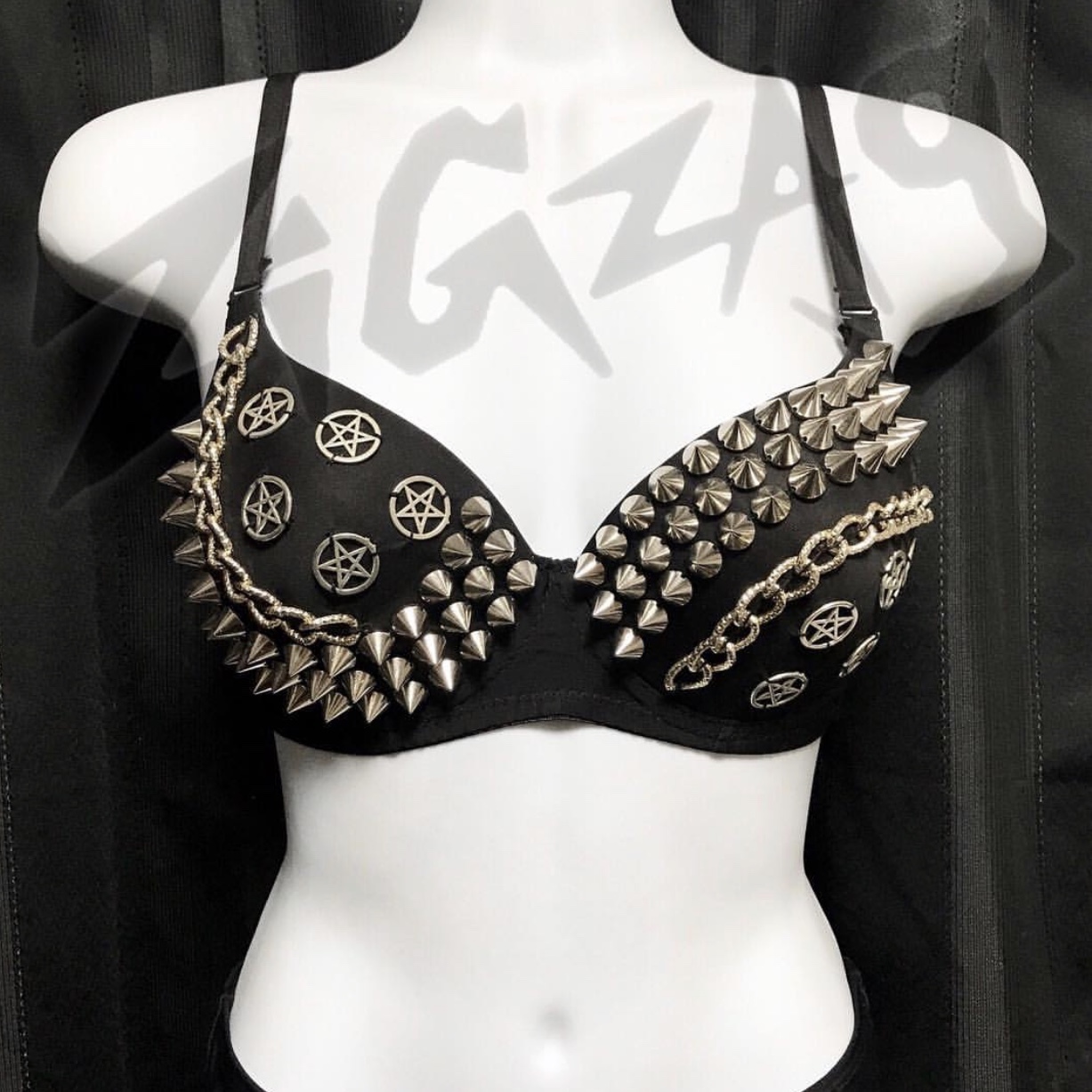 Screw Silver ペンタグラム スタッズブラ トゲブラ Gogoダンス ポールダンス 衣装 Zigzag ジグザグ Pole Dance Wear Screw Silver ペンタグラム スタッズブラ トゲブラ Gogoダンス ポールダンス 衣装 Zigzag ジグザグ Pole Dance Wear