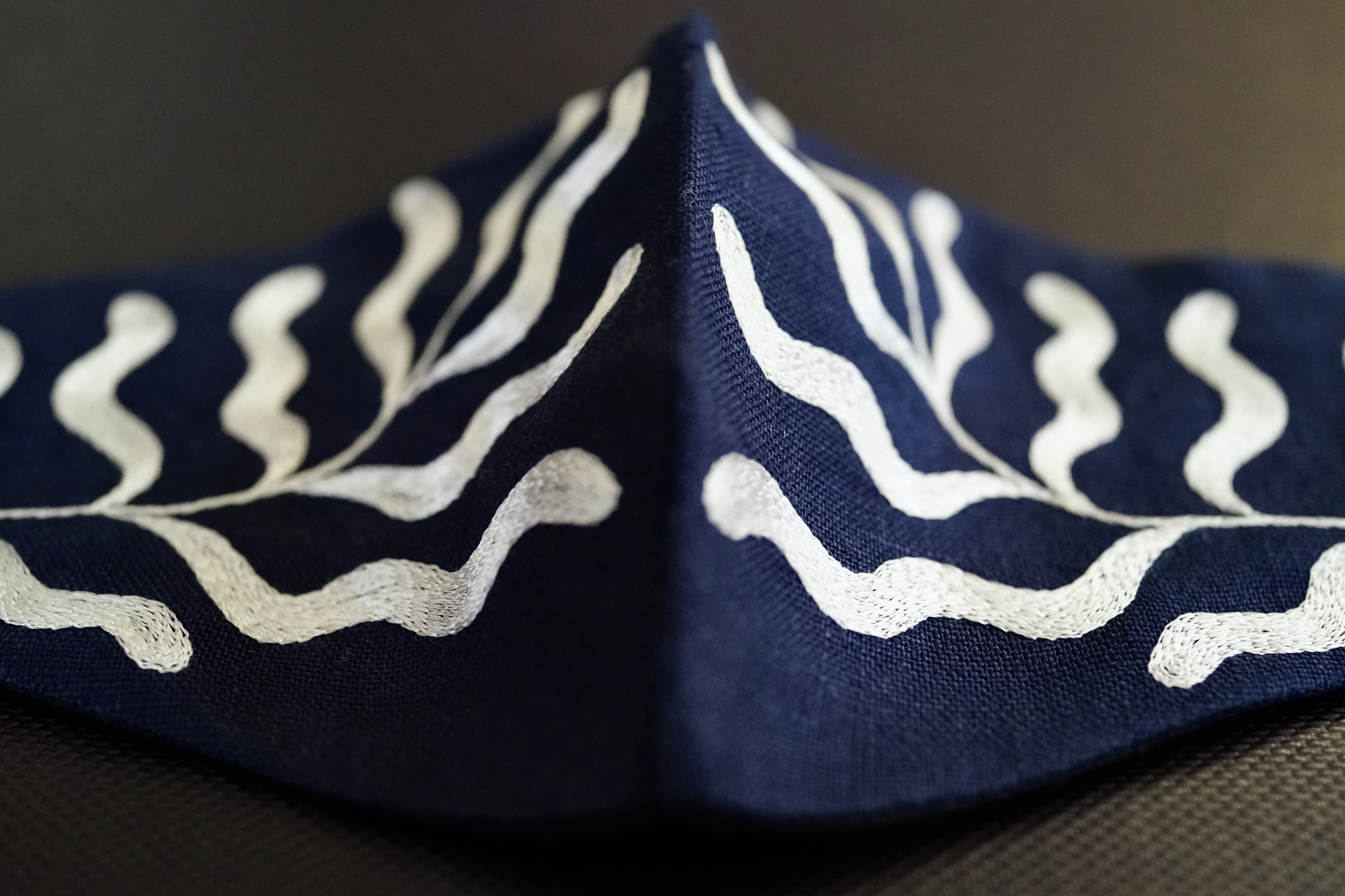 【刺繍マスク】 "Sea plant-white"