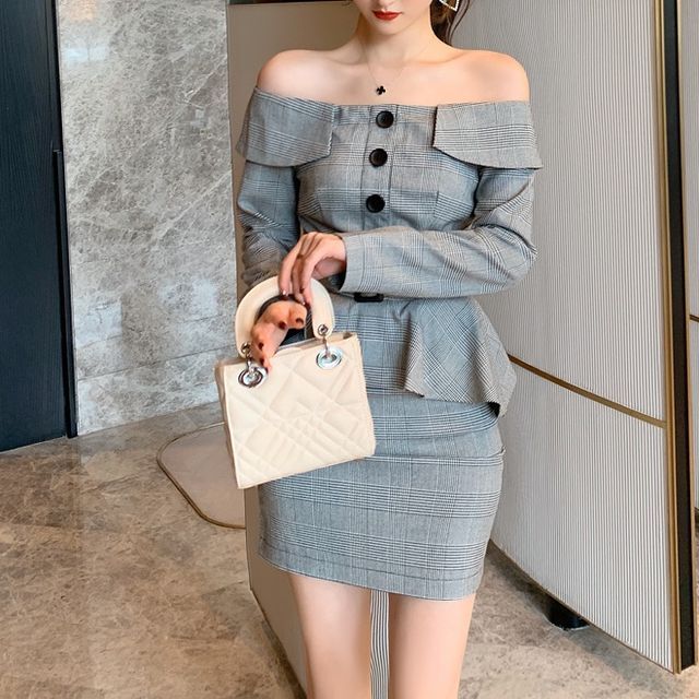 パーティードレス ワンピース ドレス フォーマル オフショルダー 長袖 ペプラム フロントボタン ウエストマーク タイト タイトワンピース ミニ丈 センシャル フェミニン パーティー お出かけ お呼ばれ デート Op 0227 Y Happy Orurea ハッピーオルレア