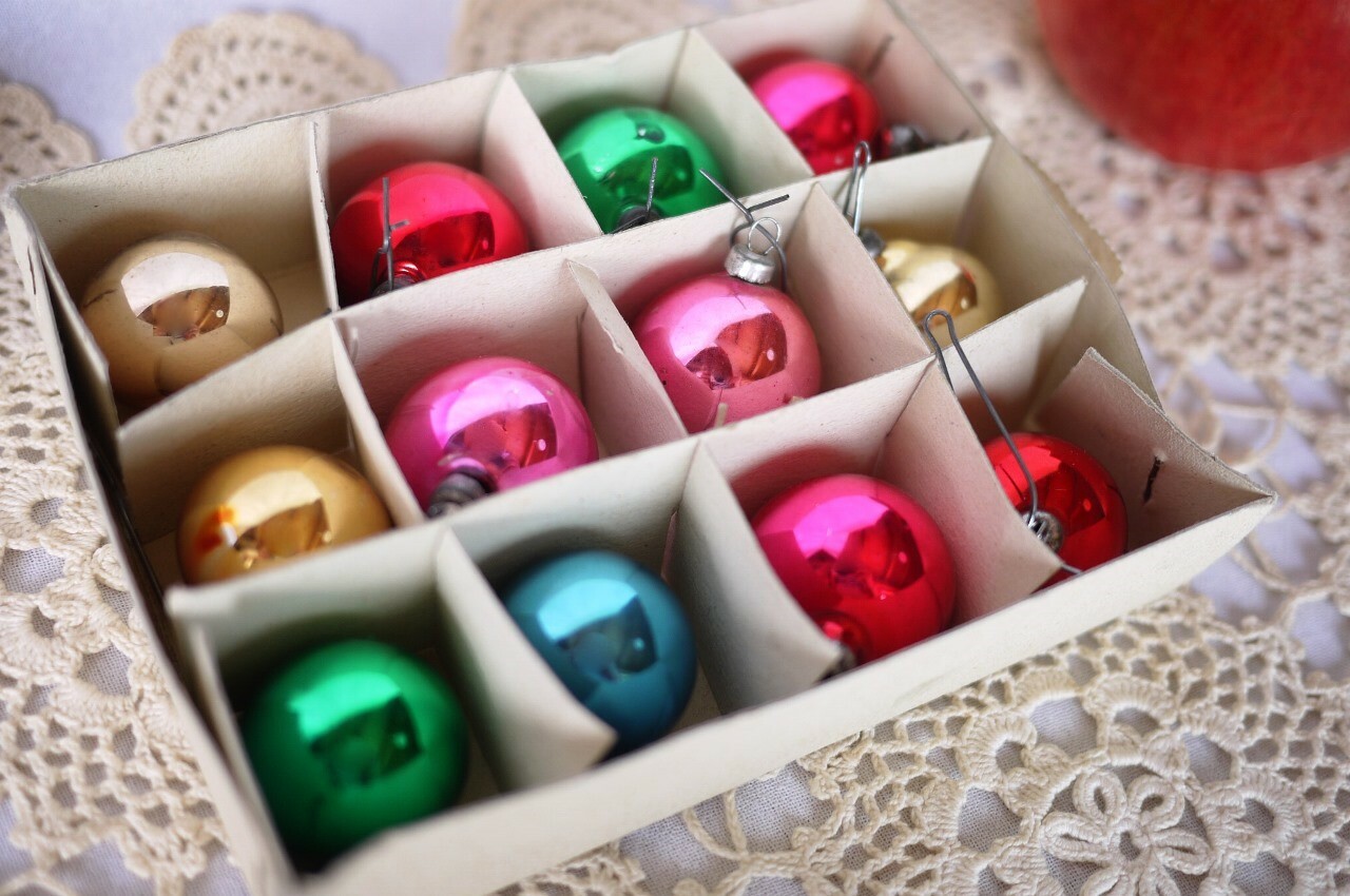 クリスマスオーナメント ガラス玉ボール12個セット ドイツクーゲル ヴィンテージクリスマス飾り こりすのパン屋 クリスマスオーナメント ガラス玉ボール12個セット ドイツクーゲル ヴィンテージクリスマス飾り こりすのパン屋