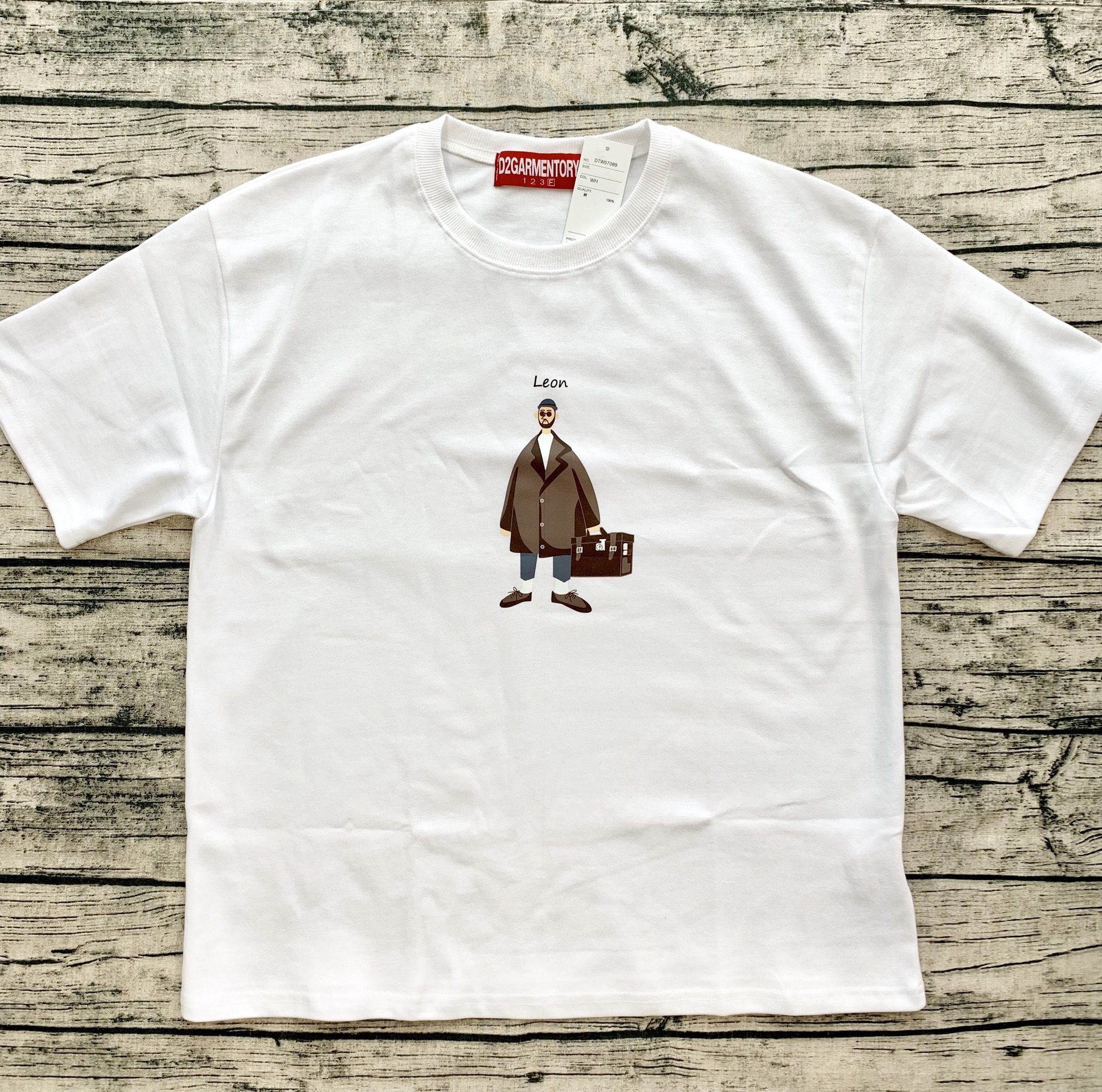 Leon ペインティングイラスト Tシャツ The Way Leon ペインティングイラスト Tシャツ The Way