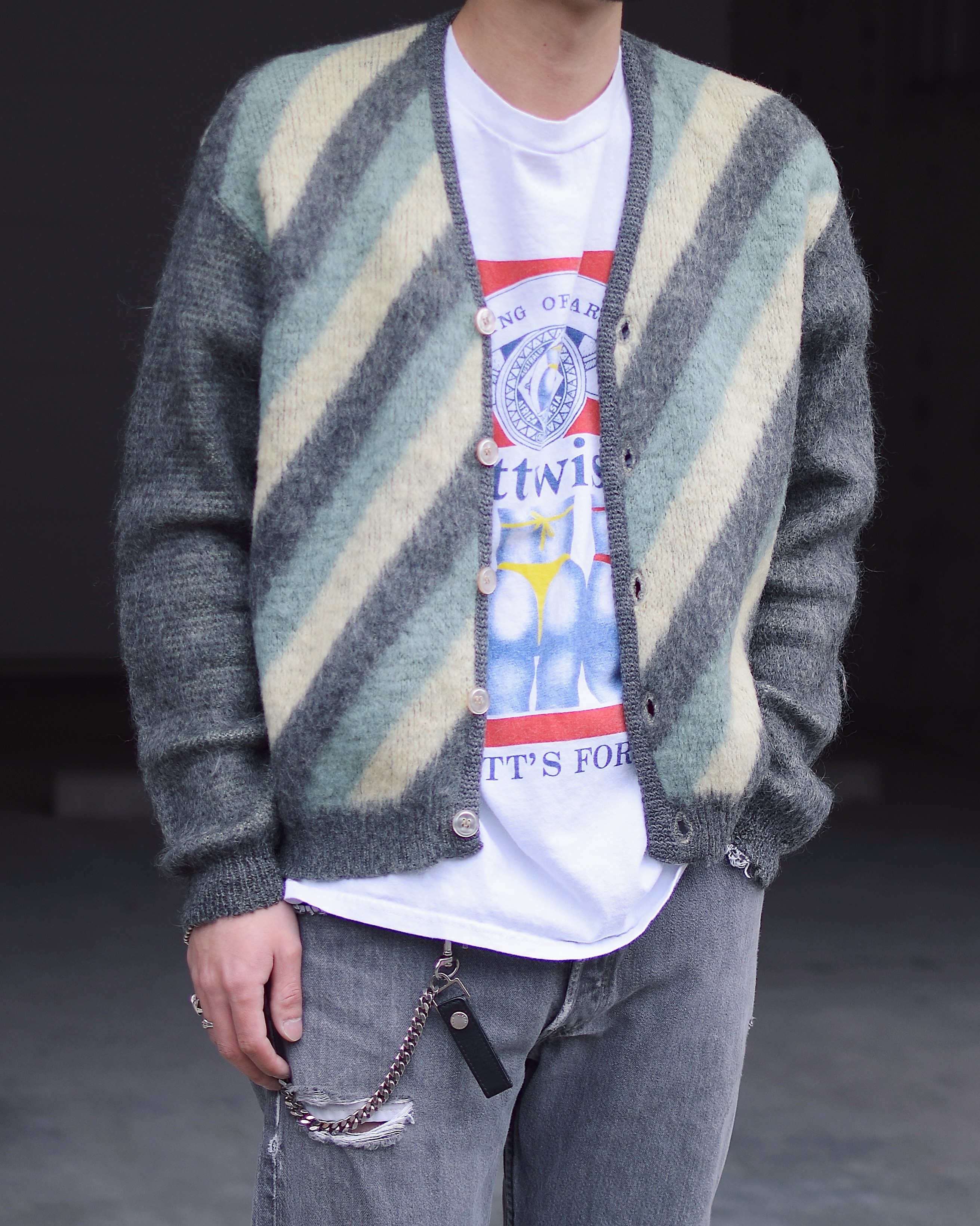 Y2K【DELTA】"Buttwiser" T-shirt の画像 3