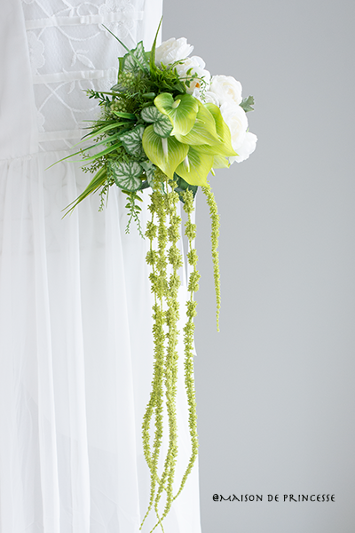 ナチュラルクラッチブーケ ブートニア付き ディアレイヌ