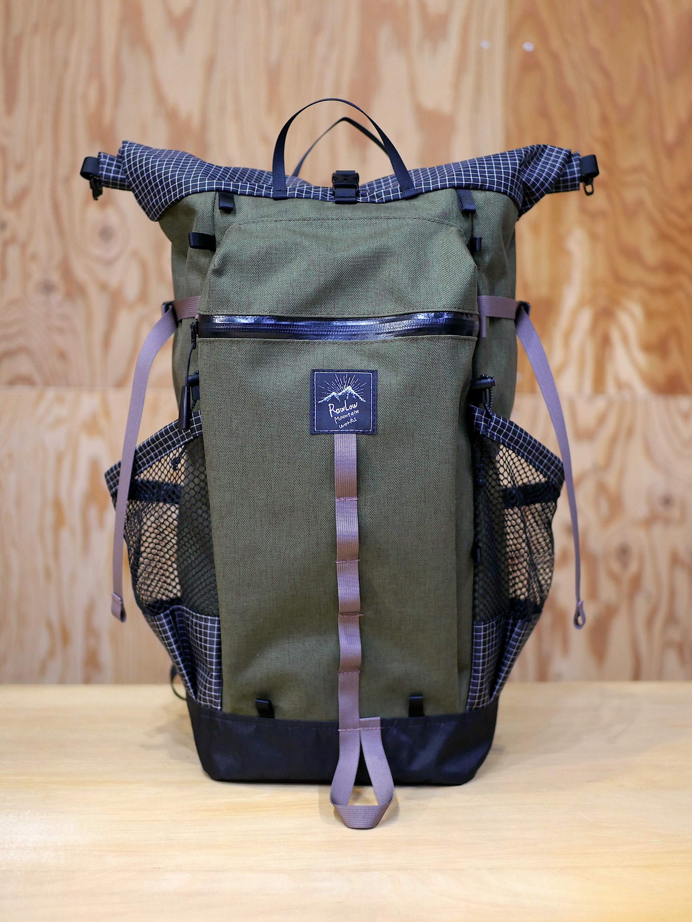 Rawlow Mountain Works Bambi Moss St Valley House セントバレーハウス Rawlow Mountain Works Bambi Moss St Valley House セントバレーハウス