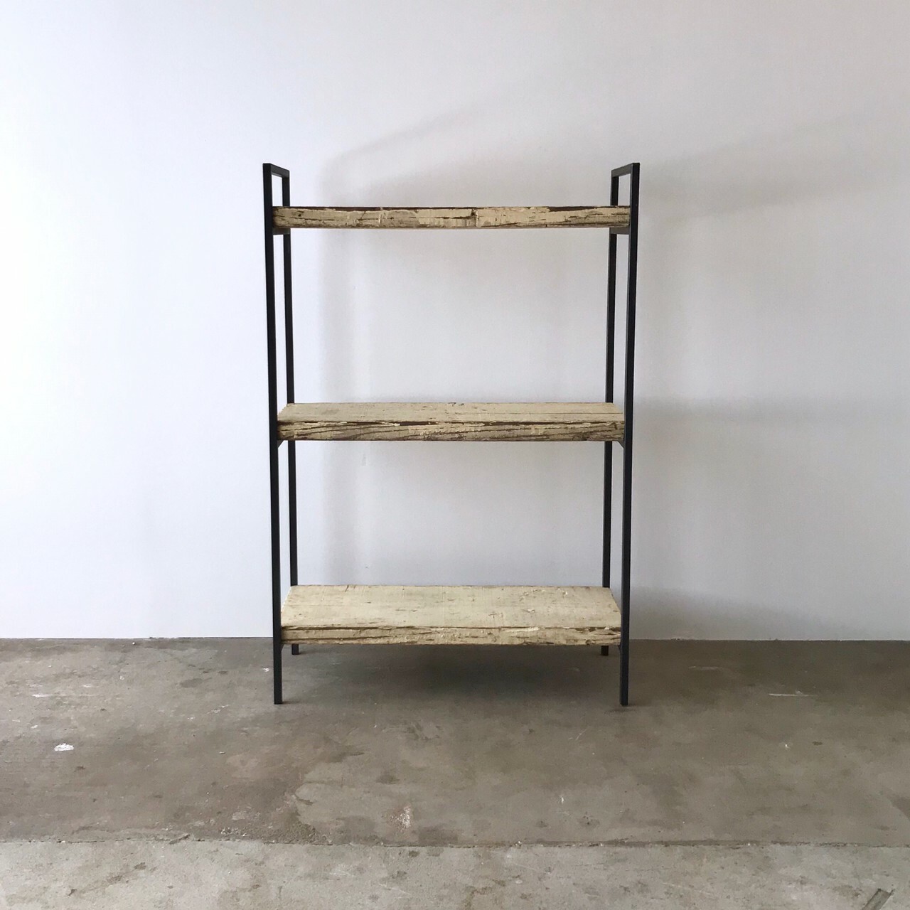 古材の棚 ディスプレイ棚 古家具 jugu