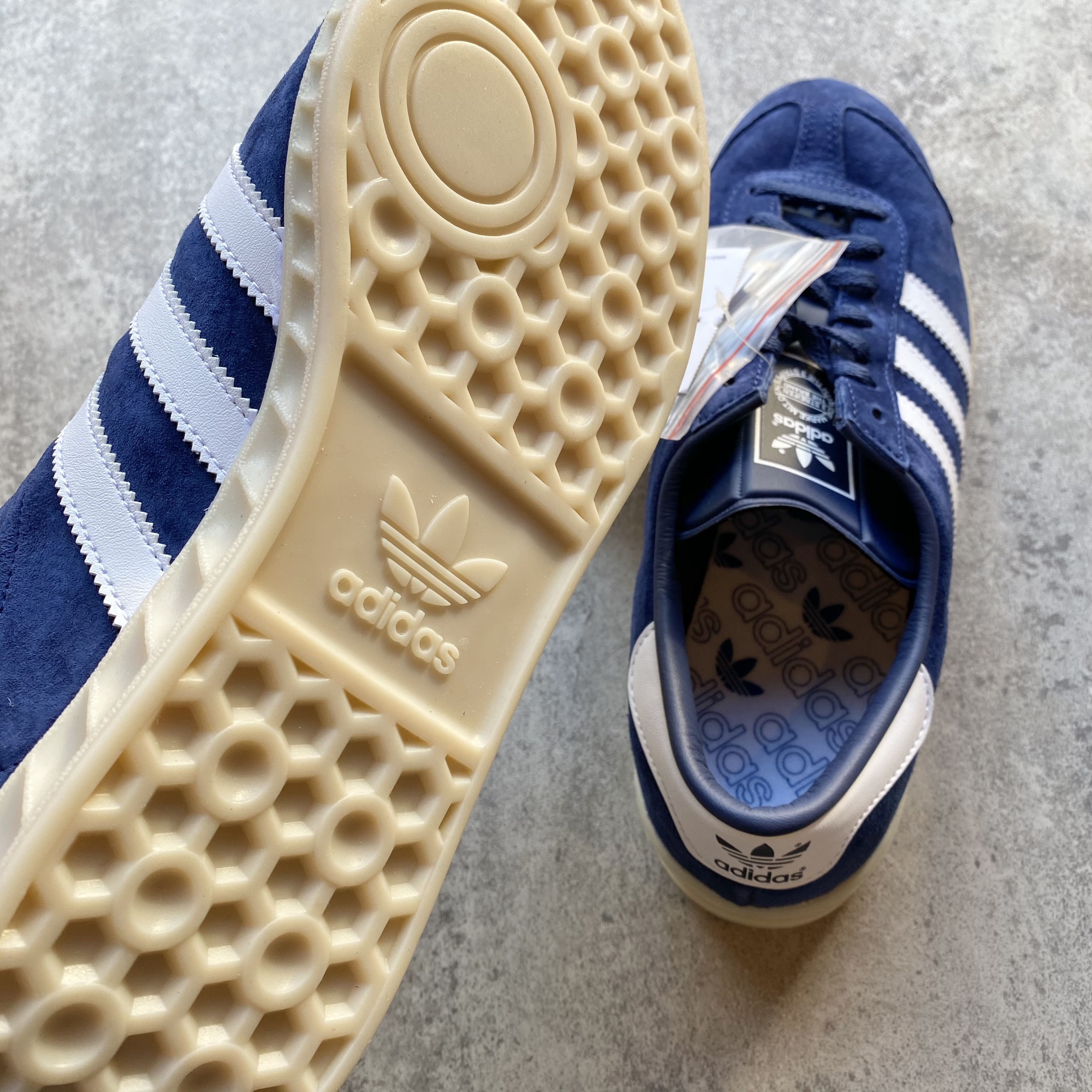 adidas originals hamburg og