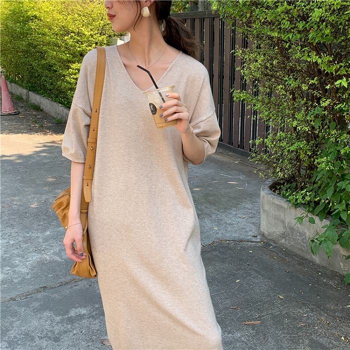 ニット ワンピース 秋冬 レディース ロング ミモレ丈 Vネック 5分袖 無地 通勤服 通学服 お呼ばれ 食事会 デート服 10代 代 30代 40 代 50代 韓国の可愛いレディースアパレルのセレクトショップ Kilalion キラリオン