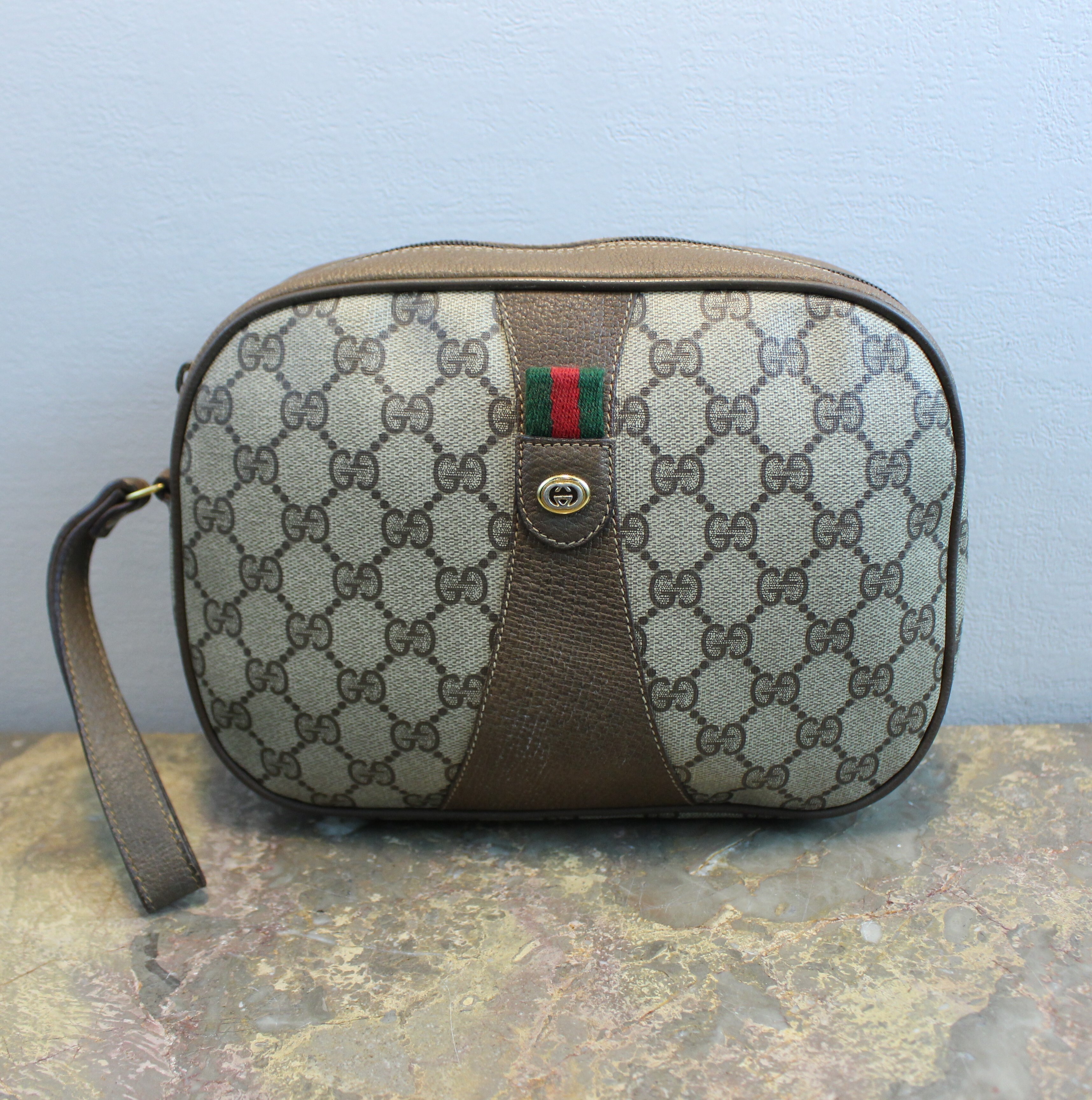 gg clutch bag
