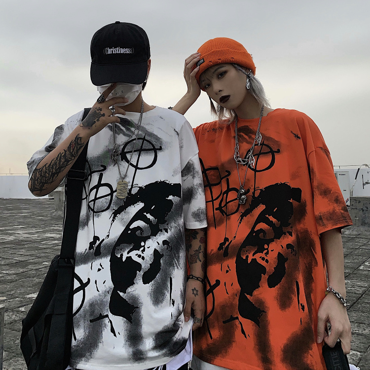 韓国ファッション Tシャツ ユニセックス Tシャツ 半袖 メンズ レディース ラウンドネック 落書き風 グラフィティプリント オーバーサイズ 大きいサイズ ルーズ ストリート