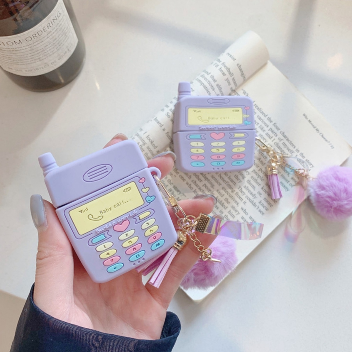 Airpods Airpodspro ケース 韓国 テレフォンモチーフケース シリコン 電話 チャーム付き ファー エアポッズ エアポッド プロ カバー かわいい 大人 可愛い お洒落 イヤホンケース セレクトショップオンリーユー