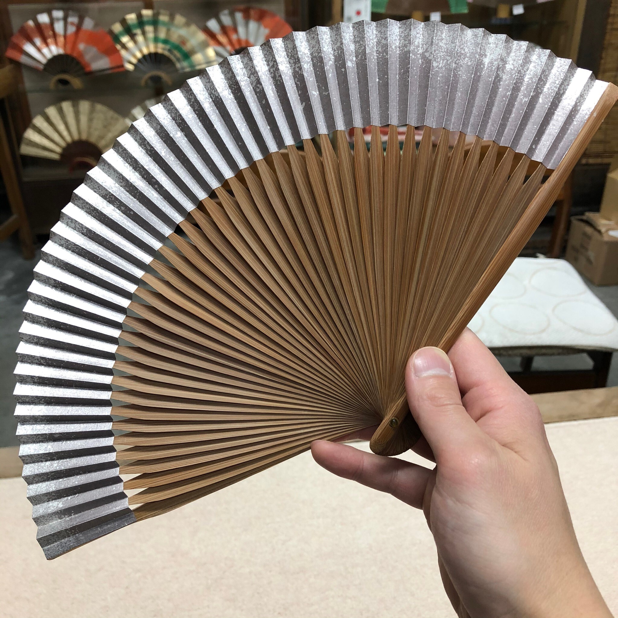 京扇子 箔柄 逆さ藤 京都 金彩扇子作家 米原康人 Online Shop 京扇子 箔柄 逆さ藤 京都 金彩扇子作家 米原康人 Online Shop