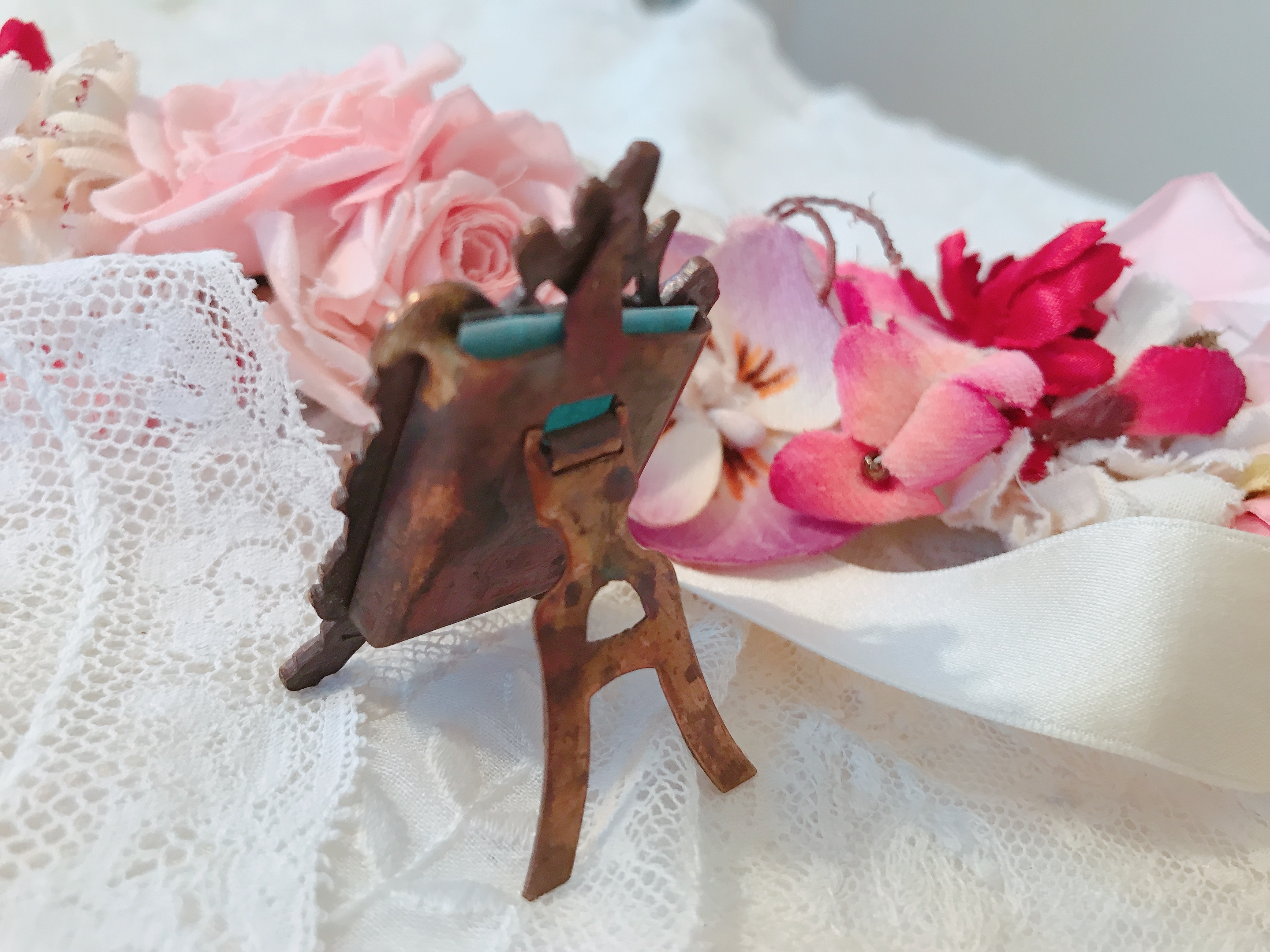 フランス とても小さな花飾りのフォトフレーム 在庫1 株式会社antiquerose 山岡