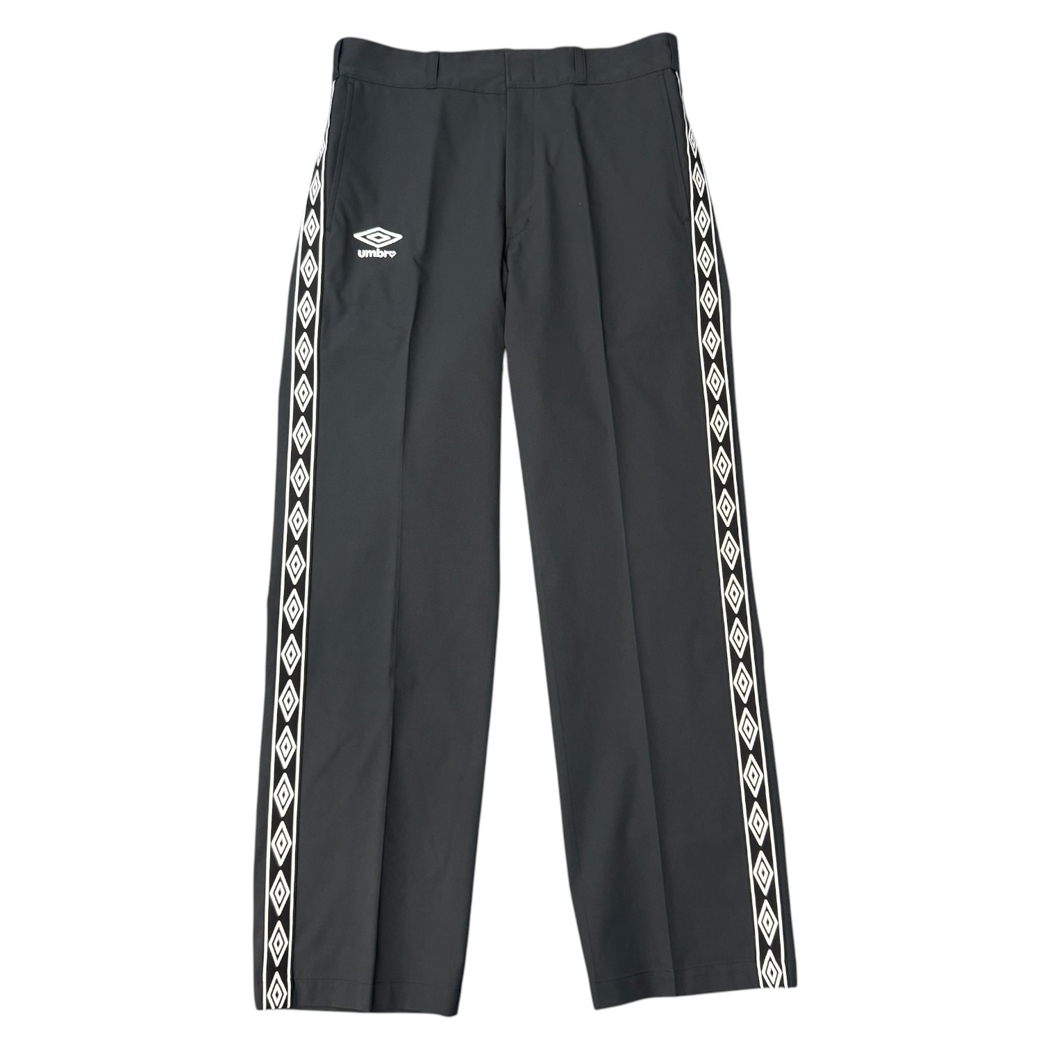 【UMBRO×BASICKS】アンブロ×ベイシックス 23ss “UMBRO TAPE SPORT SLACKS” スラックス