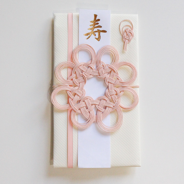 コースターとして使える 花まるご祝儀袋 ローズピンク 紙単衣 Kamihitoe 水引アクセサリーと雑貨のお店