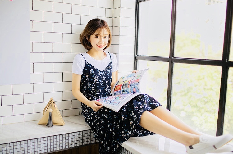 キャミワンピ ワンピース ロングワンピース レディース Vネック ロング 春夏 ネイビー 花柄 レディースの海外トレンドファッション通販サイト Kahana キャミワンピ ワンピース ロングワンピース レディース Vネック ロング 春夏 ネイビー 花柄 レディースの海外トレンドファッション通販サイト Kahana