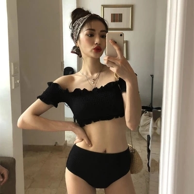 水着 フリル バンドゥ ビキニ ドット 無地 黒 オフショルダー セクシー リゾート Viento