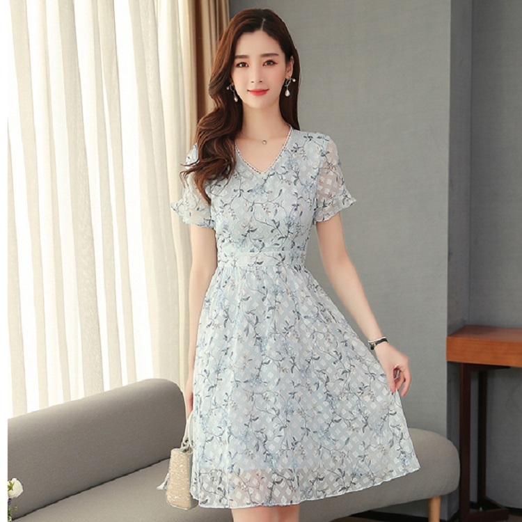 シフォンドレス ドレス ワンピース ワンピ 通販 レディース 女性用 夏ワンピ 夏ワンピース 花柄 フラワー半袖 ひざ丈 ブルー 青 ハイウエスト シフォン Vネック 食事会 デート 旅行 リゾート 女子会 お出かけ 爽やか 上品 人気 夏 サマー トレンド エレガント 清楚 大人 シフォンドレス ドレス ワンピース ワンピ 通販 レディース 女性用 夏ワンピ 夏ワンピース 花柄 フラワー半袖 ひざ丈 ブルー 青 ハイウエスト シフォン Vネック 食事会 デート 旅行 リゾート 女子会 お出かけ 爽やか 上品 人気 夏 サマー トレンド エレガント 清楚 大人