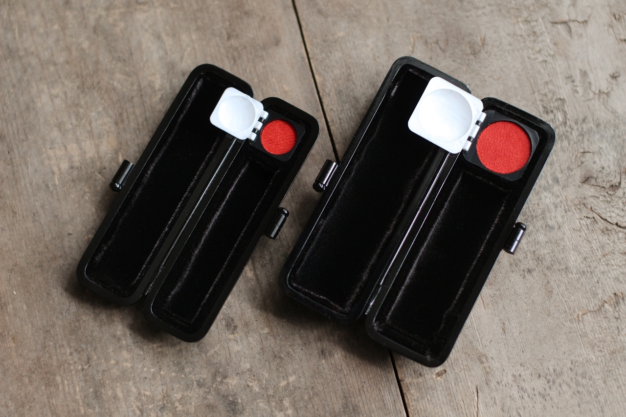 藍染革 江戸小紋 変り縞 Kawarishima 重ね染め 13 5mm径印鑑ケース Enku Onlineshop