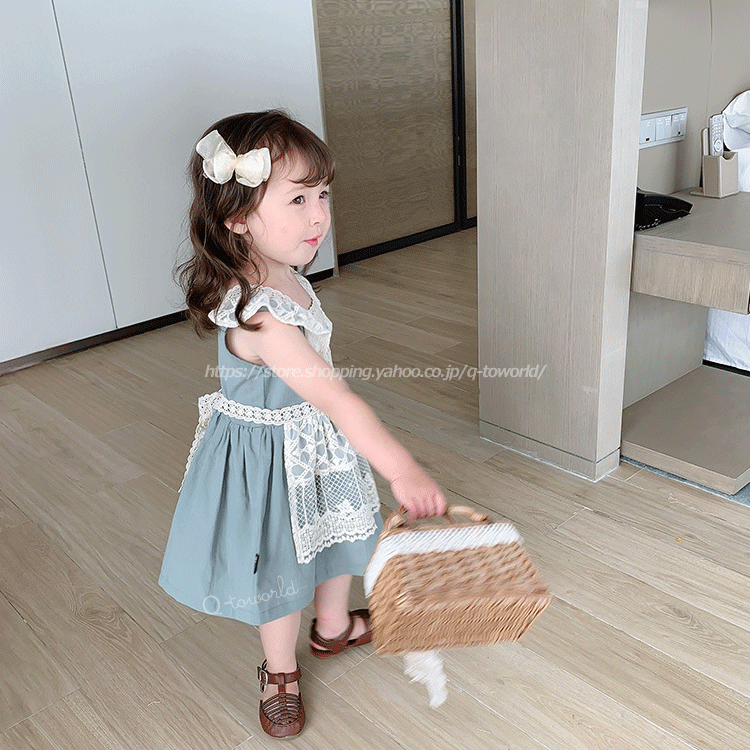 80 130 ブルー ワンピース レースエプロン風 韓国版 韓国子供服 女の子 キッズ 子供服 Q Toworld キュートワールド 子供服 メール便は何点でも送料の合計は280円 80 130 ブルー ワンピース レースエプロン風 韓国版 韓国子供服 女の子 キッズ 子供服 Q Toworld キュートワールド 子供服 メール便は何点でも送料の合計は280円