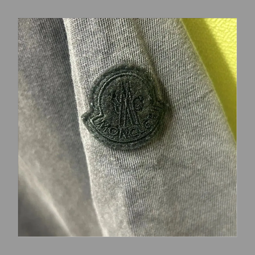 MONCLER GENIUS モンクレール ジーニアス カットソー Tシャツ ワッペン付き クルーネック 国内正規 L  F.closet の画像 4