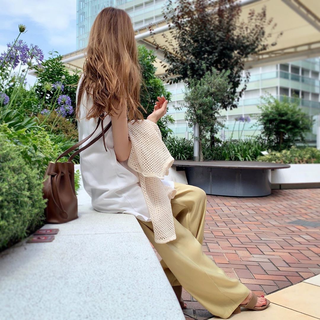 雑誌storyさま Mine マイン さま 掲載item オールシーズン シルキールーズワイドパンツ サテン サテンパンツ Ladiesfashion Kandk 雑誌storyさま Mine マイン さま 掲載item オールシーズン シルキールーズワイドパンツ サテン サテンパンツ Ladiesfashion Kandk
