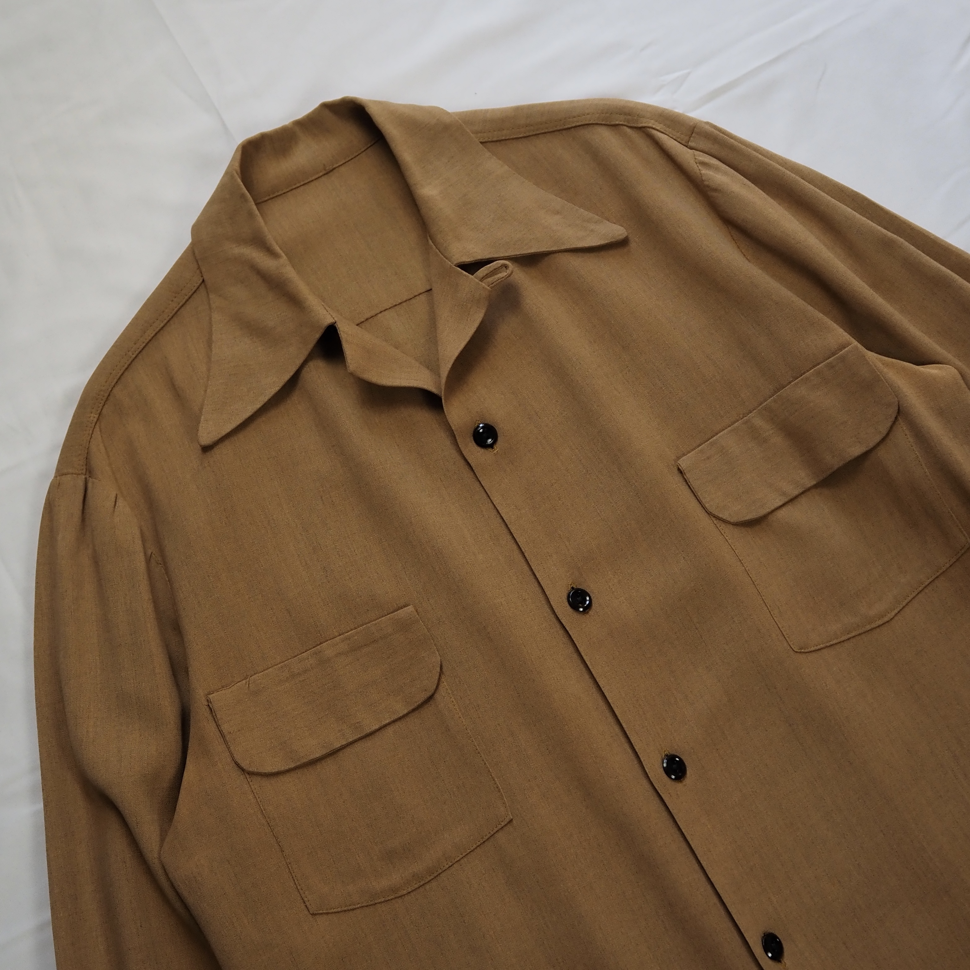 40’s-50’s レーヨンシャツ ブラウン の画像 2