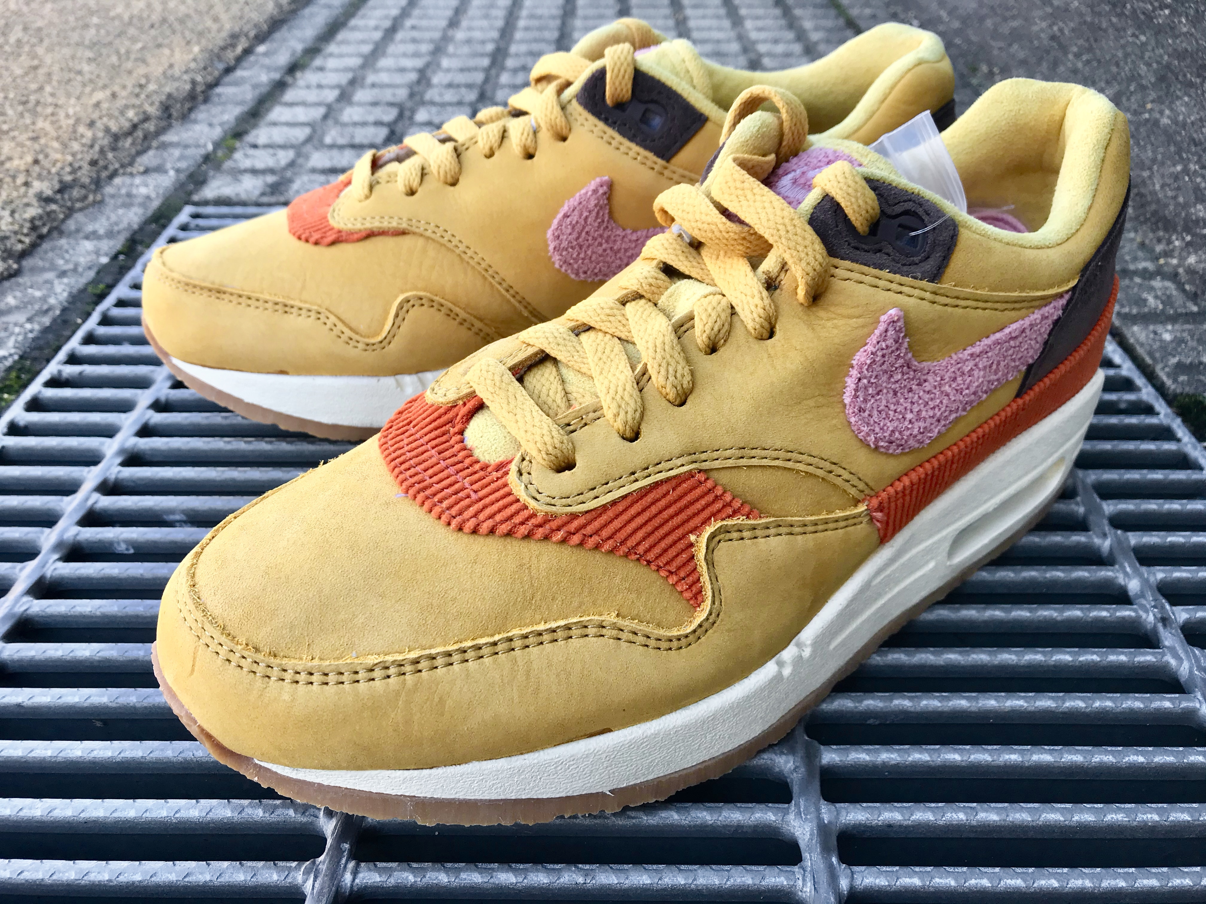 air max 1 wheat gold rust