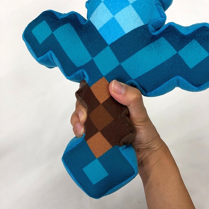 ダイヤモンド剣 クッション マインクラフト インフォレンズ Controller Company Official Online Store ダイヤモンド剣 クッション マインクラフト インフォレンズ Controller Company Official Online Store