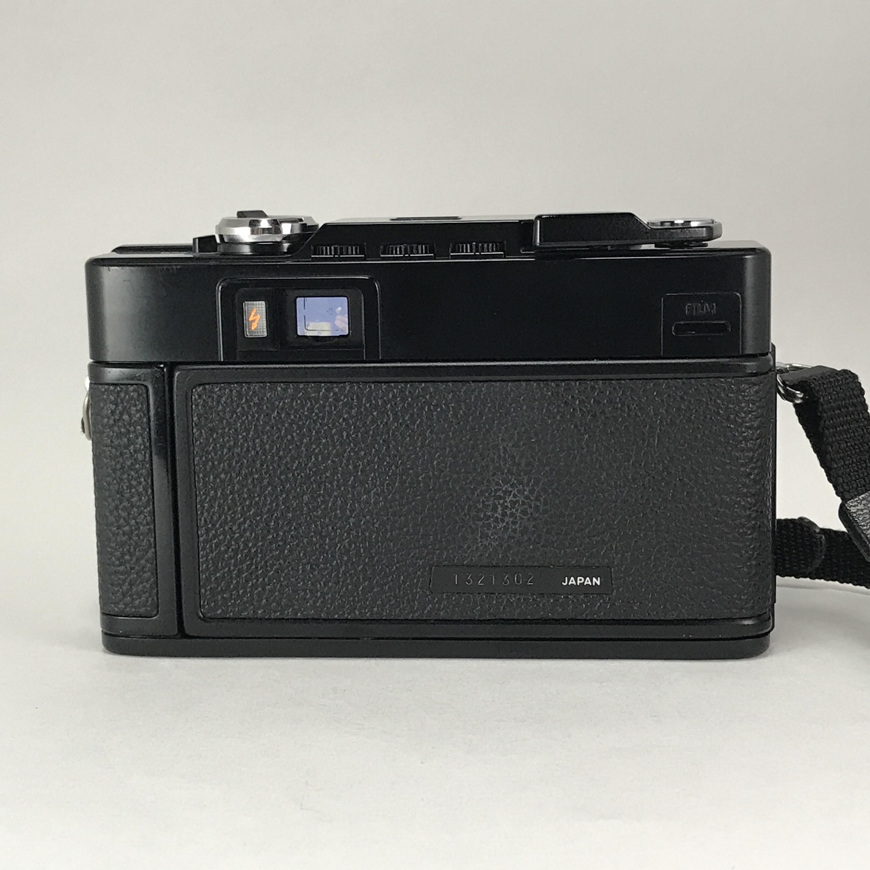 MINOLTA HI-MATIC AF-D | ヨアケマエカメラ