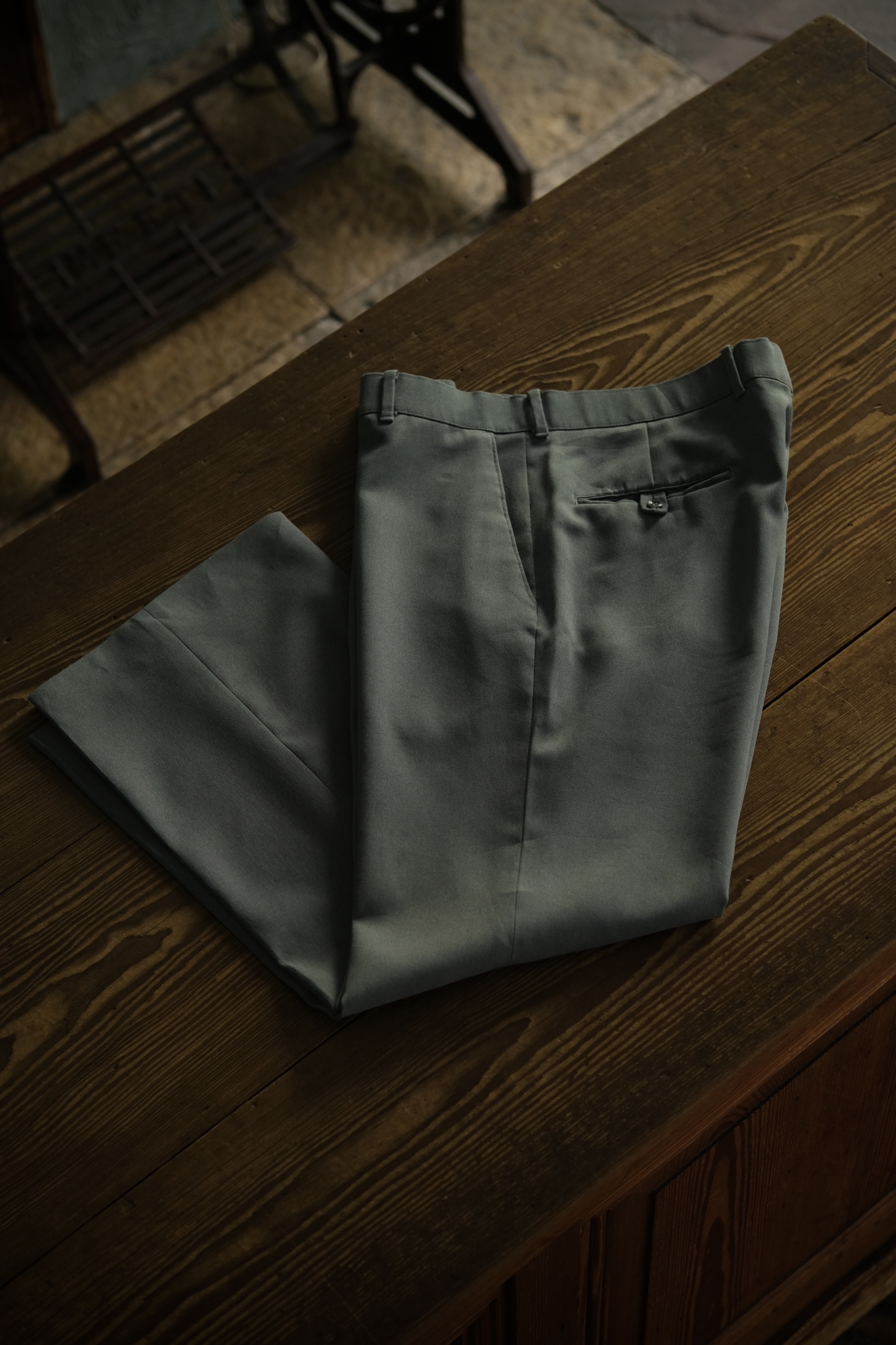 Utah/80-90's "LEVI'S" ACTION SLACKS/gray