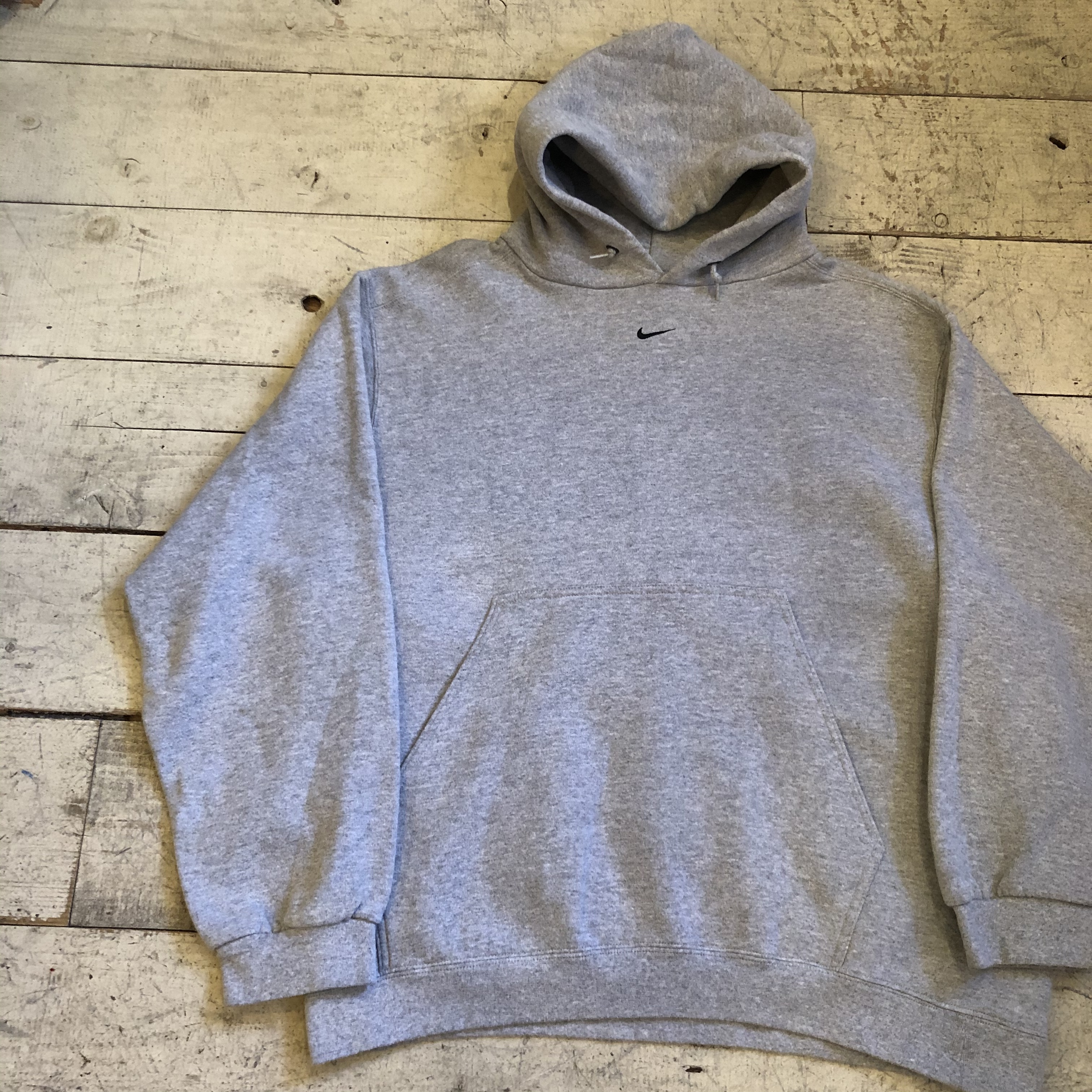 nike hoodie small swoosh