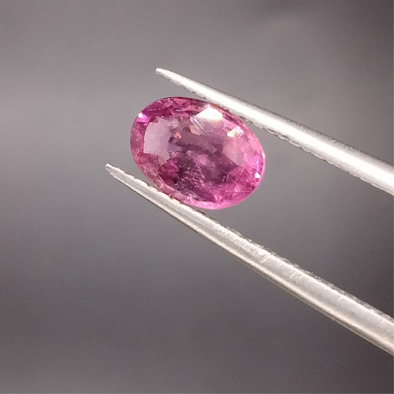 キャンディーピンクなトルマリン【0.86ct/7.3×5.3】