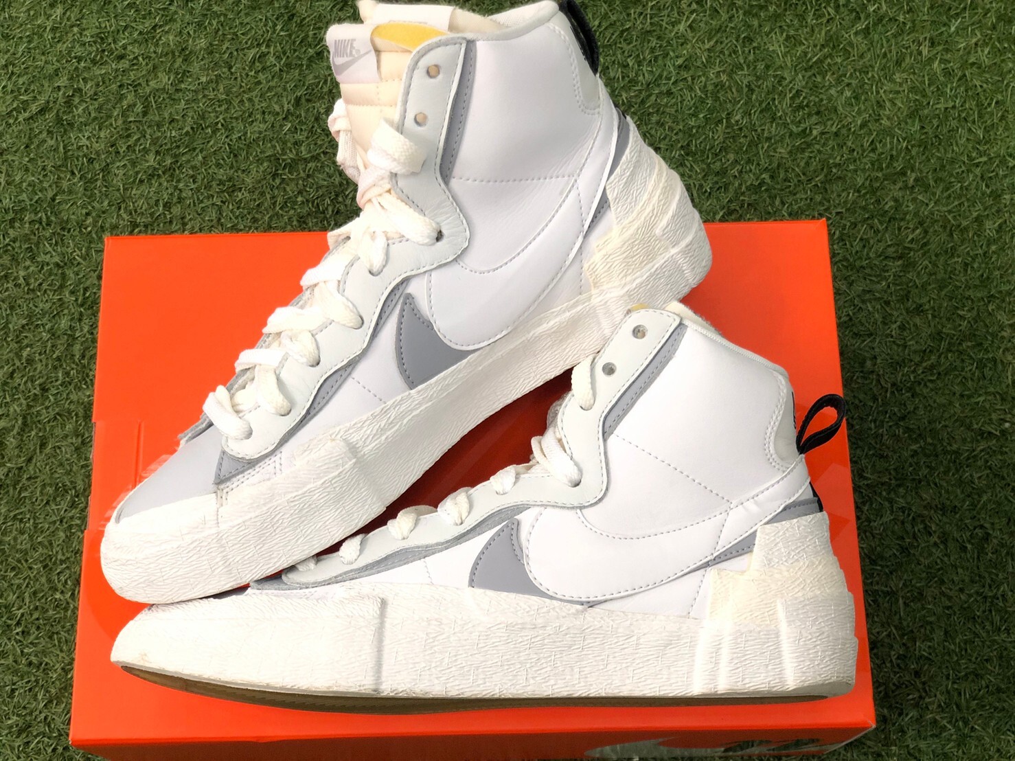 nike sacai blazer mid white