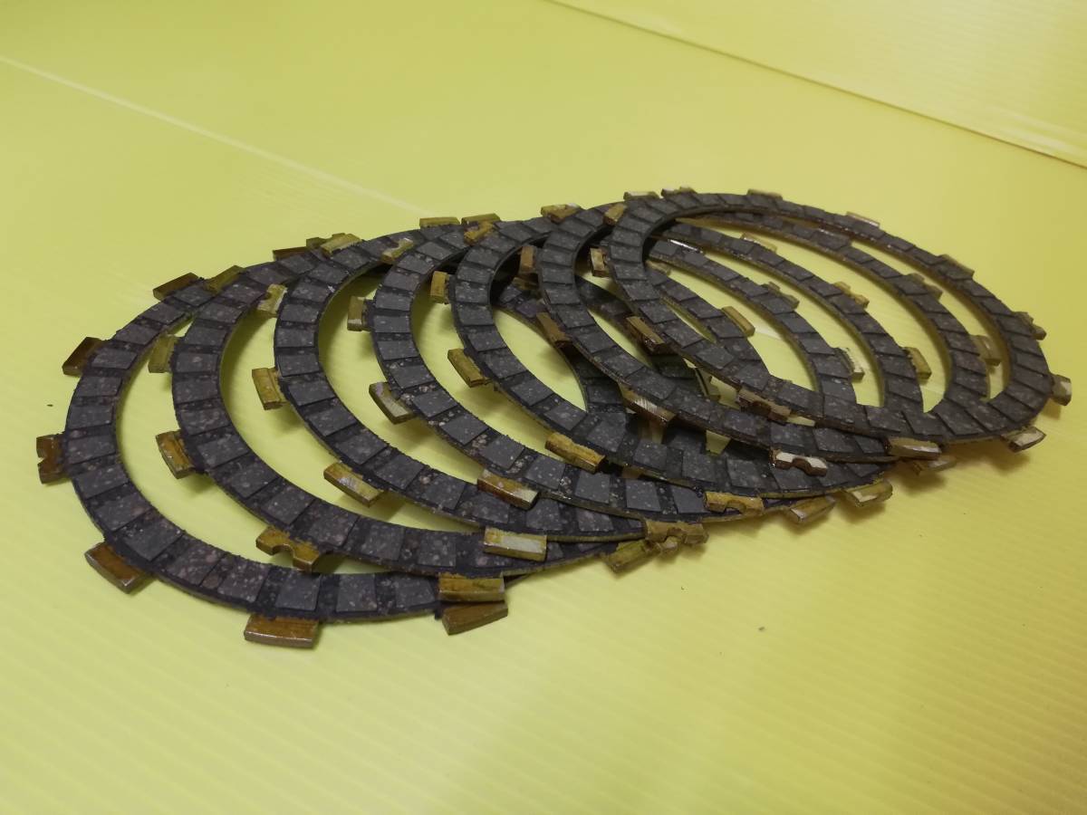 クラッチ盤 7枚セット ゼファー400 ゼファー400xカイz400fx Z400gp Gpz400f Zrx400 Zxr400等 汎用 プレート クラッチ板 アキヤンのバイクパーツ