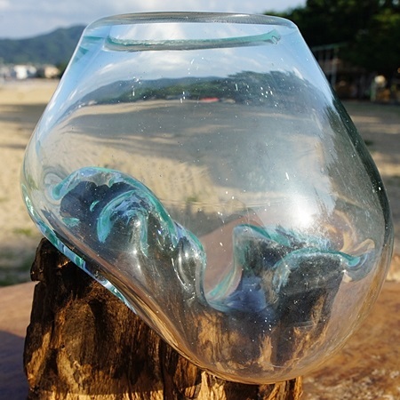 吹きガラスと天然木のオブジェmn 金魚鉢 メダカ 水槽 アクアリウム テラリウム コケリウム 花瓶 流木ガラス アジアンファクトリー