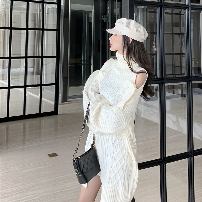 送料無料 ワンピース 秋冬 ニット セーター ニットワンピ オープンショルダー 長袖 ケーブルニット タートルネック ボリューム袖 袖コンシャス ホワイト ブラック ゆったり 着痩せ 足長 お洒落 トレンド 可愛い セクシー きれい目 デート 女子会 通勤 韓国 オルチャン