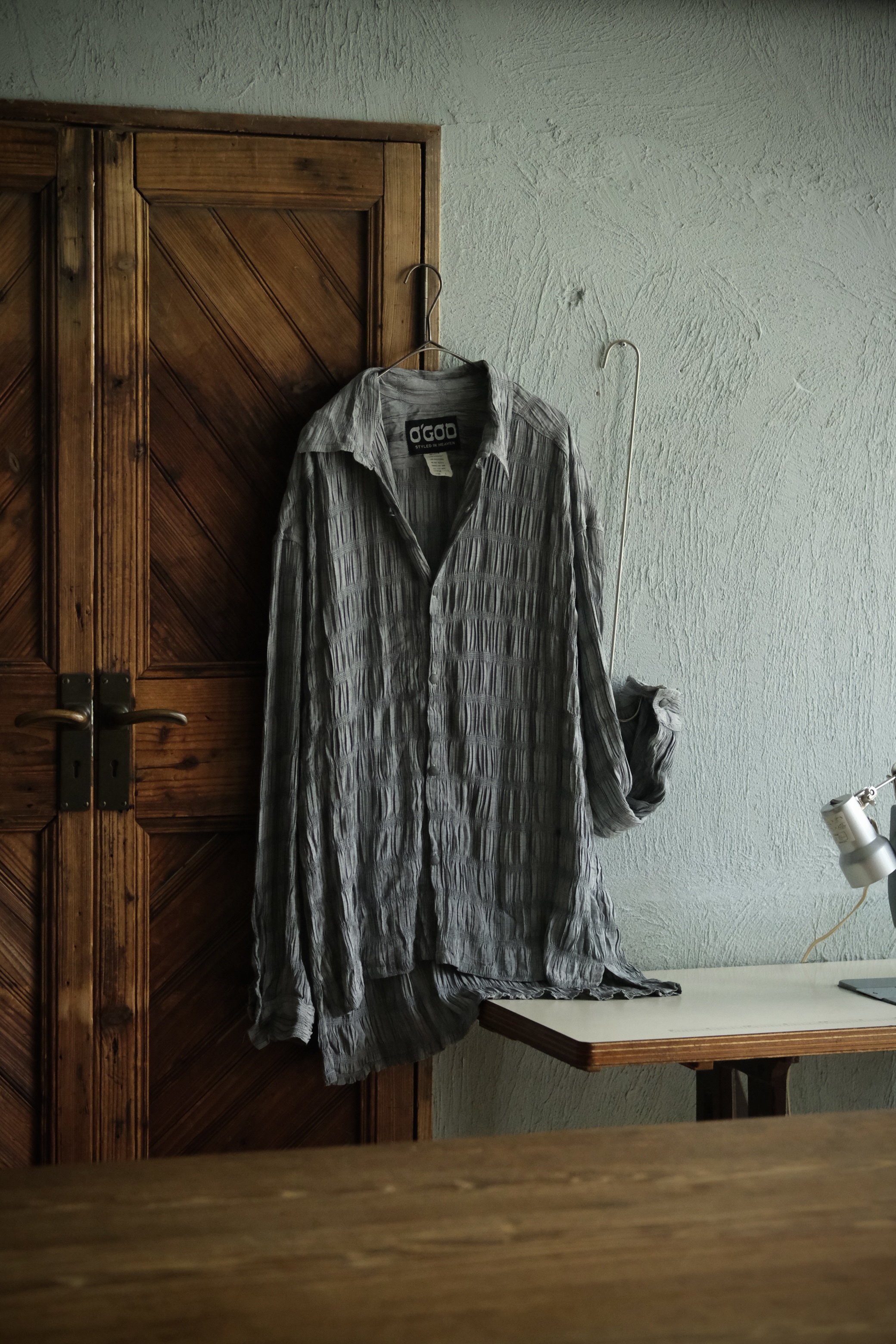 Utah/"O'GOD" rayon shirring shirt