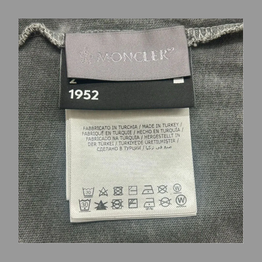 MONCLER GENIUS モンクレール ジーニアス カットソー Tシャツ ワッペン付き クルーネック 国内正規 L  F.closet の画像 5