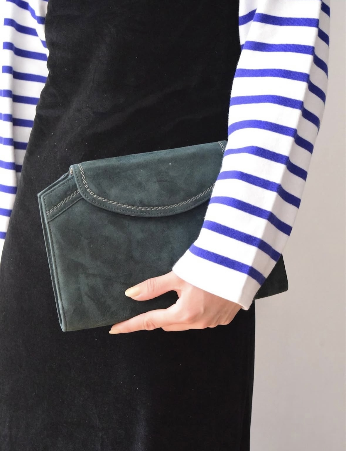 Suede shoulder bag -green- の画像 3