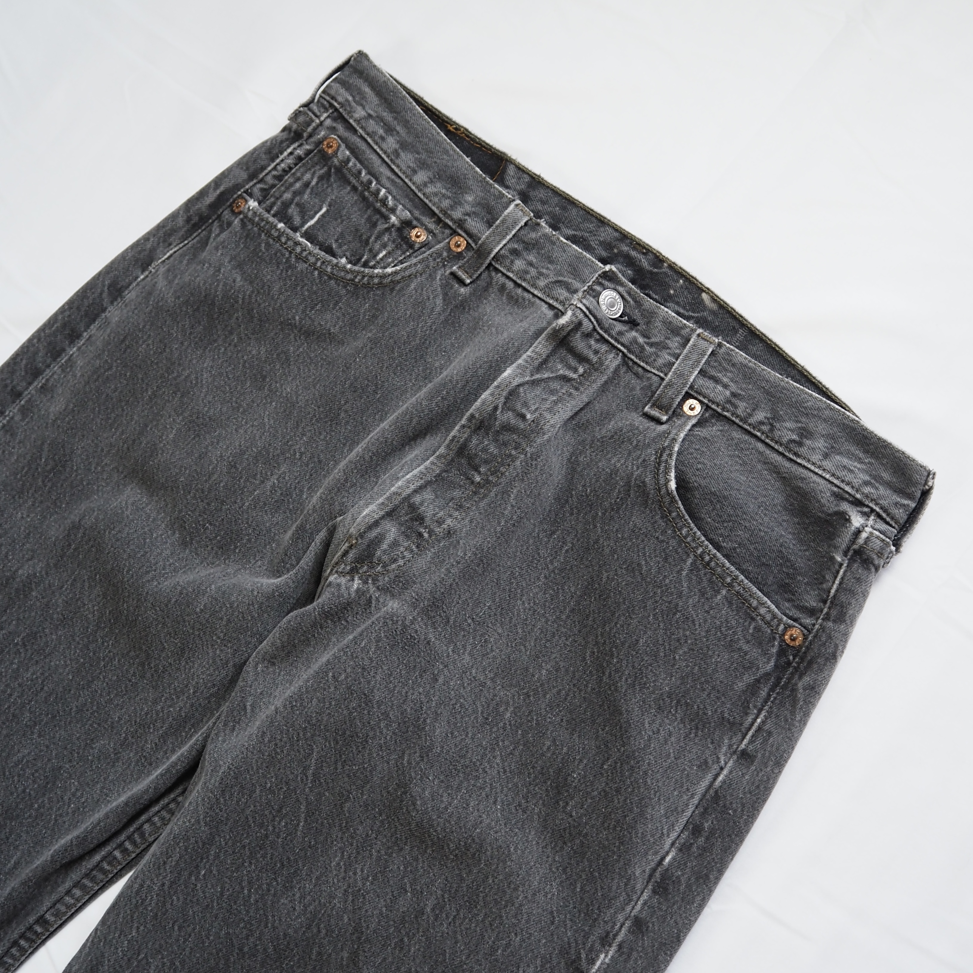 90’s Levi’s 501 先染めブラックデニム 34×30 の画像 2