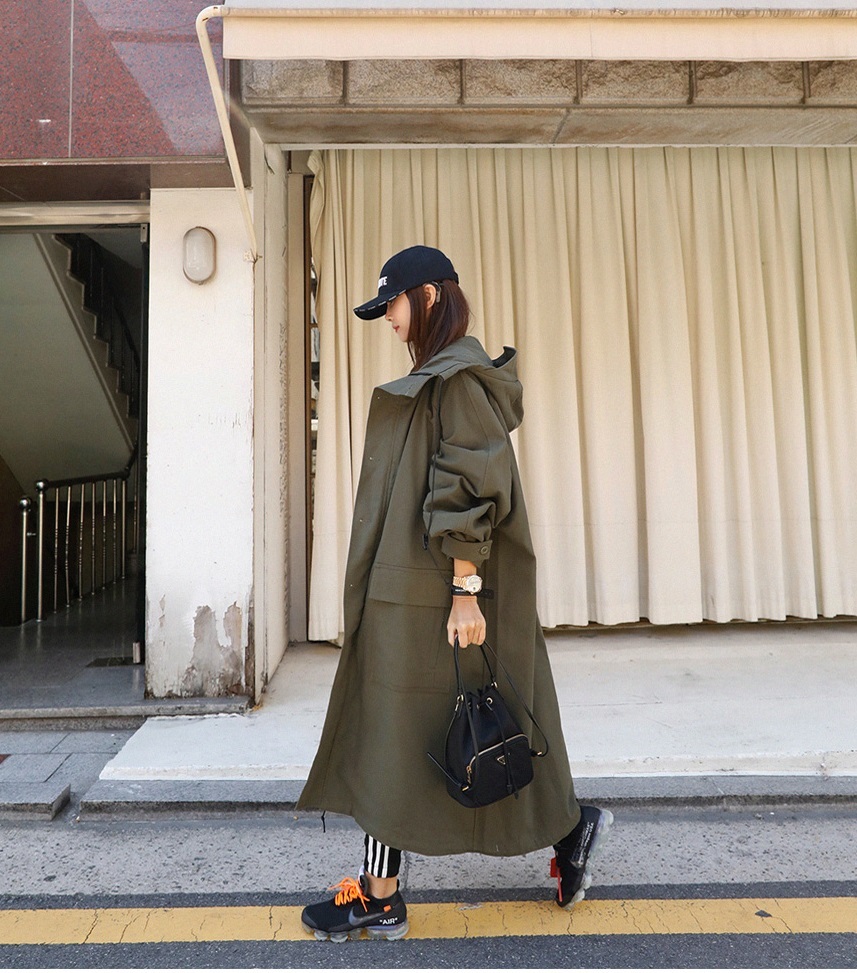 送料無料 アウター レディース コート ロング トレンチコート ロングコート カーキ 無地 長袖 ウインドブレーカー ミリタリー フード かっこいい 大人カジュアル きれいめ メンズライク おしゃれ マキシ丈 フーディー グリーン オーバーサイズ ゆったり お出掛け 旅行