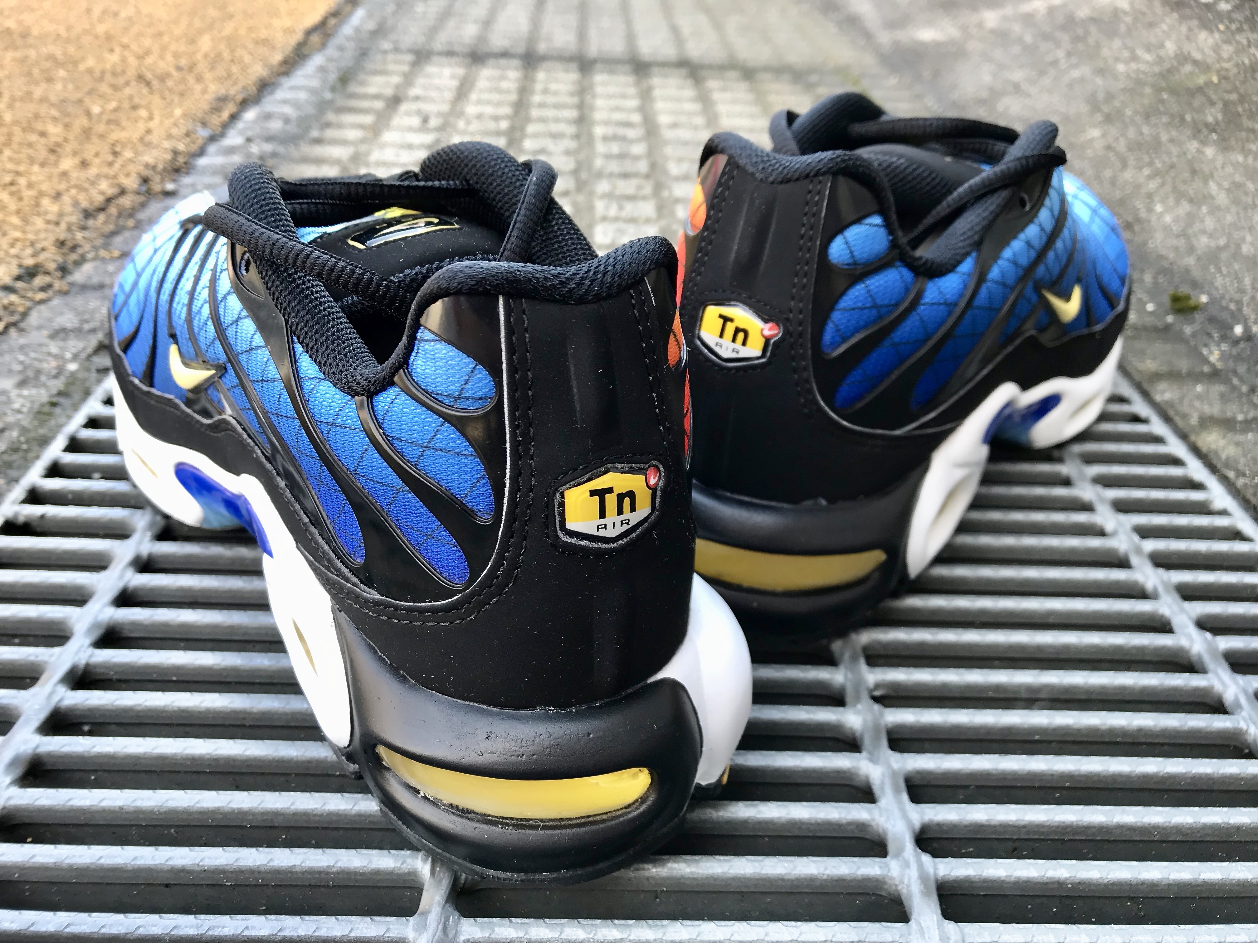 nike air max plus red and yellow