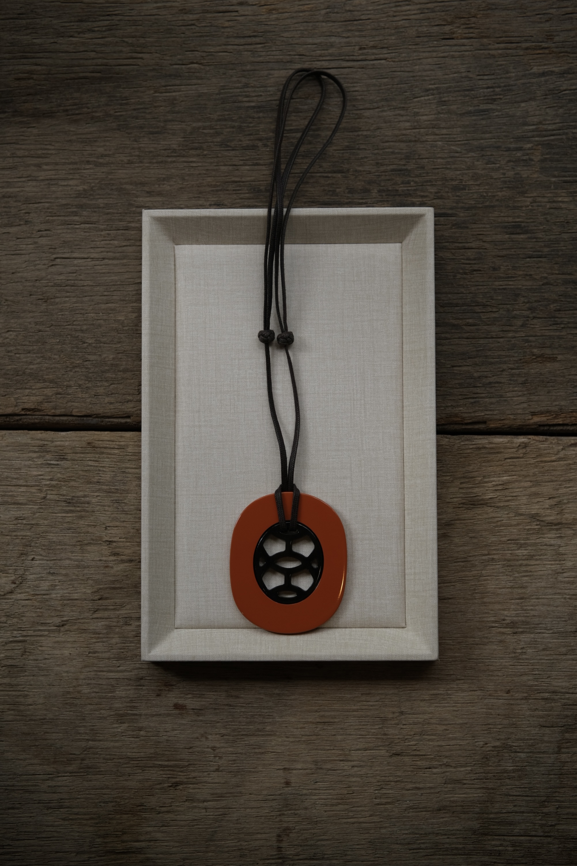 IORI/"HERMES" Lift pendant necklace