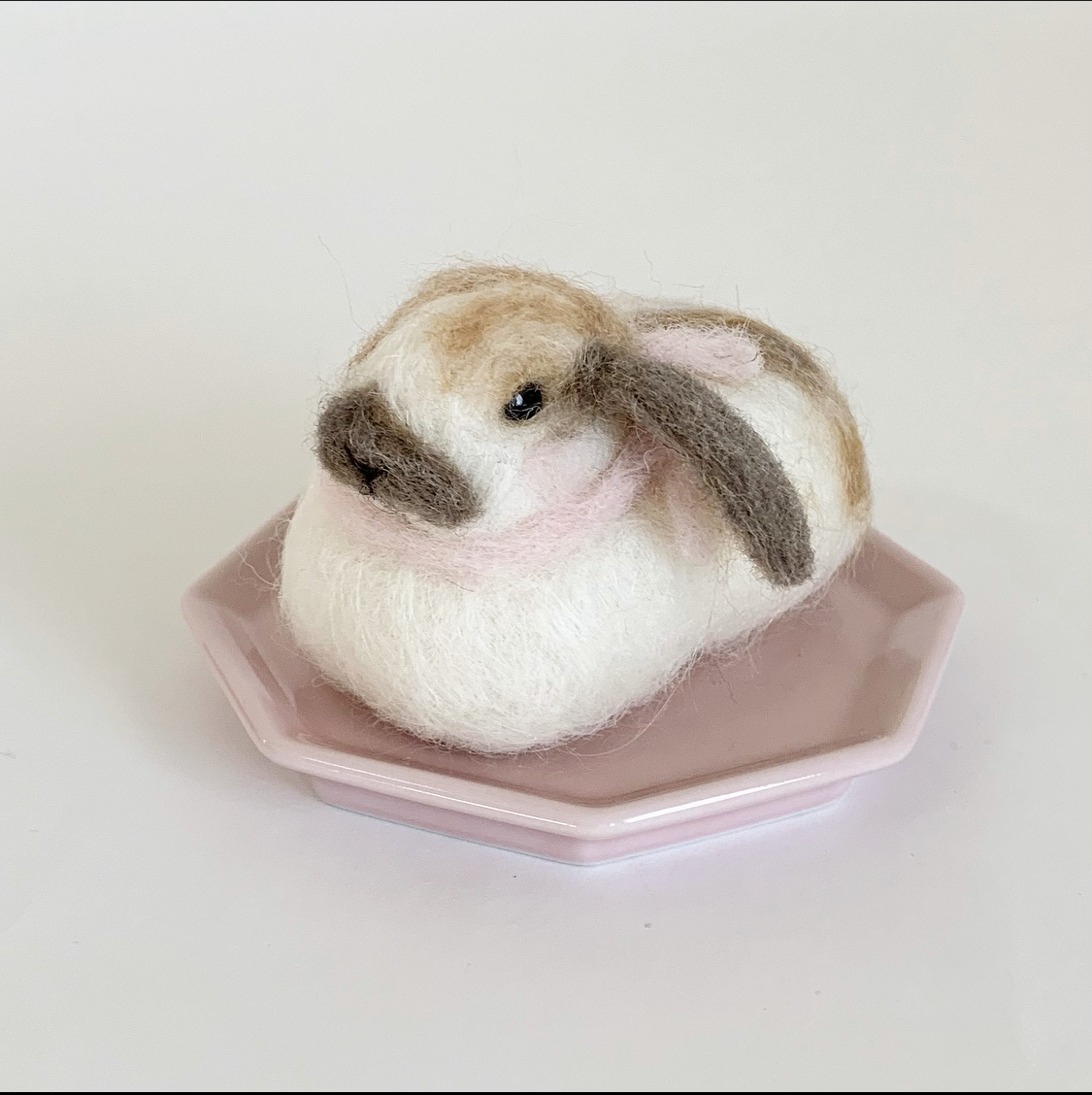 羊毛フェルト うさぎ ミニチュア ホーランドロップ 羊毛うさぎ ふわふわ 餅 Bunny S Heaven 羊毛フェルト うさぎ ミニチュア ホーランドロップ 羊毛うさぎ ふわふわ 餅 Bunny S Heaven