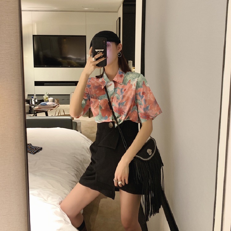 ブラウス シャツ トップス レディース 女性用 花柄 半袖 立て襟 デイリー 普段着 デート 旅行 リゾート 夏 夏ファッション 新作 レトロ 大人かわいい 人気 Tp0176 Colorful Closet おしゃれなトレンド海外レディースファッション通販 カラフルクローゼット