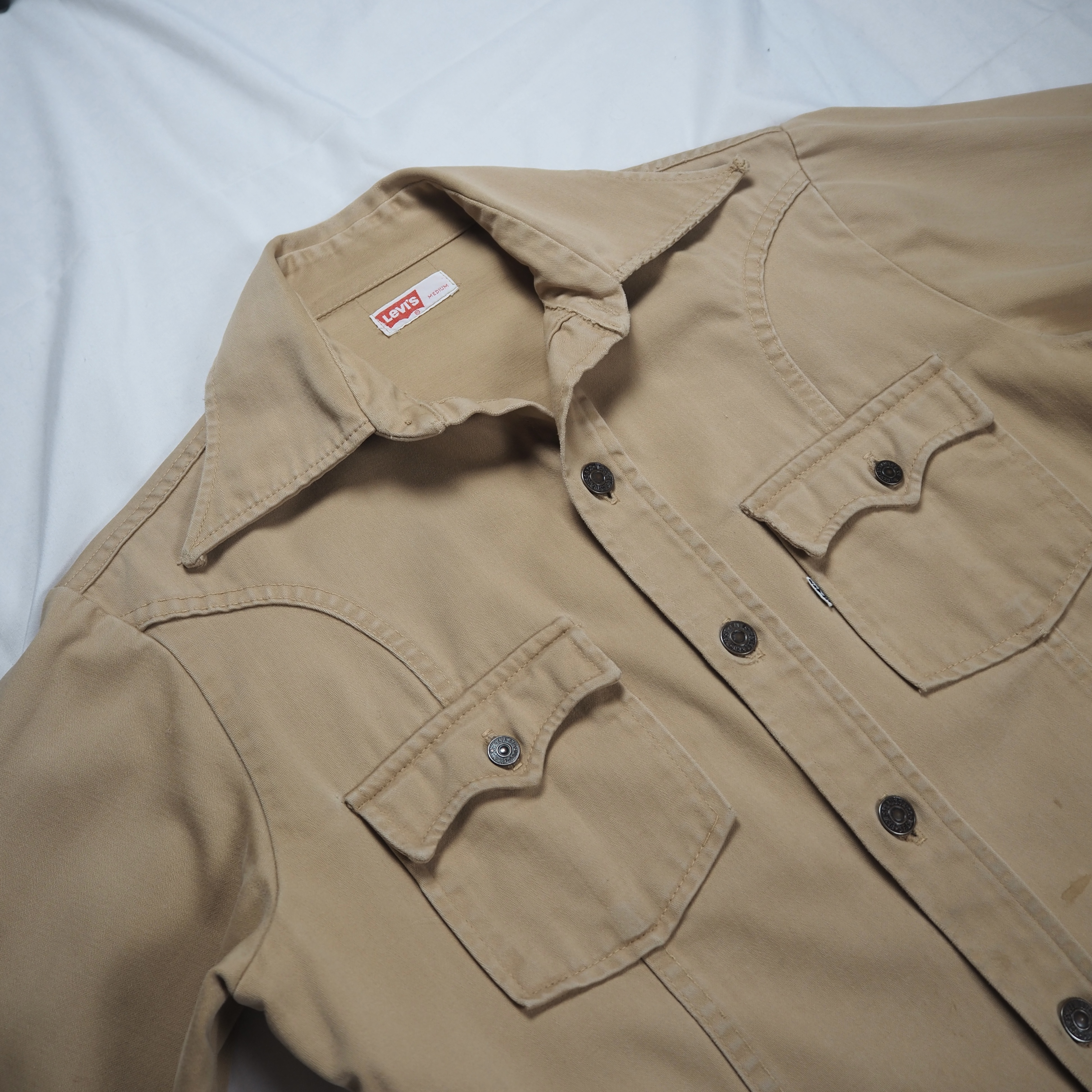 70’s Levi’s ウエスタンシャツ ベージュ ボックスシルエット Mサイズ オンライン限定商品 の画像 2
