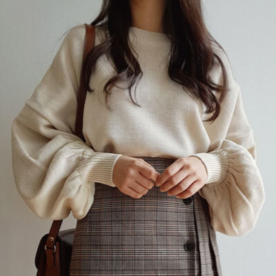 バルーン袖 ニット セーター 無地 カジュアル かわいい シンプル 秋 冬 春 トップス ゆったり 白 レディース リラックス フリー キャンディスリーブ プチプラレディースファッション通販 Yboueki