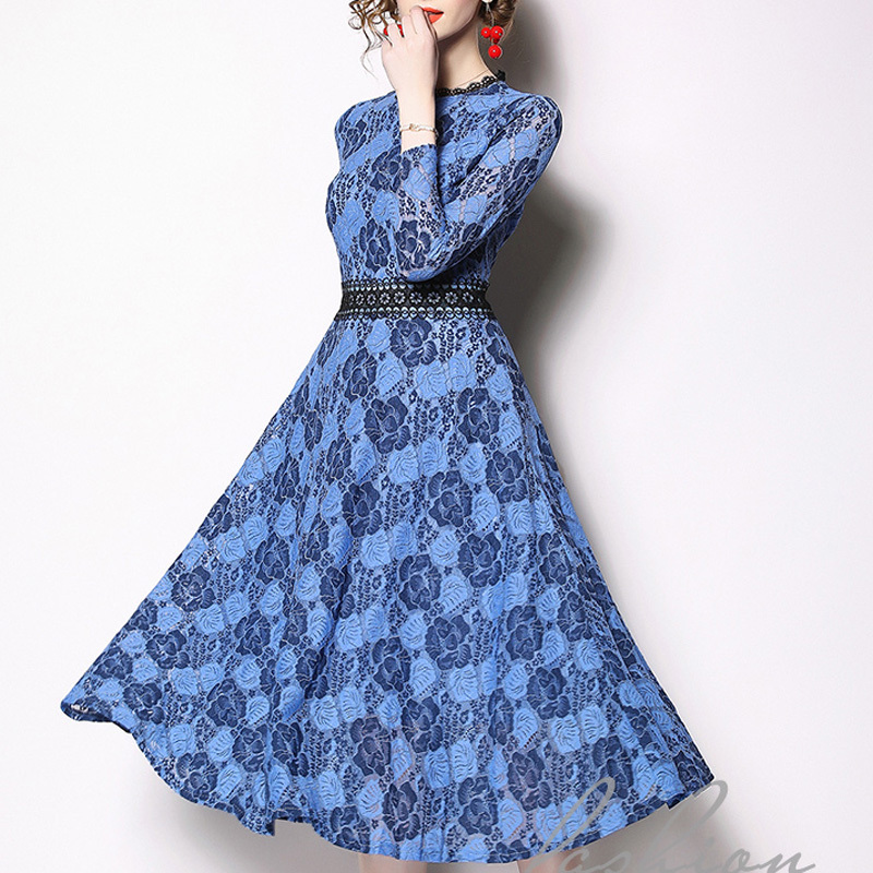 フローラル レース 青 ドレス ロングワンピース On156 And La Fraise アンドラフレーズ 一瞬 今 を楽しむ 胸ときめくファッション