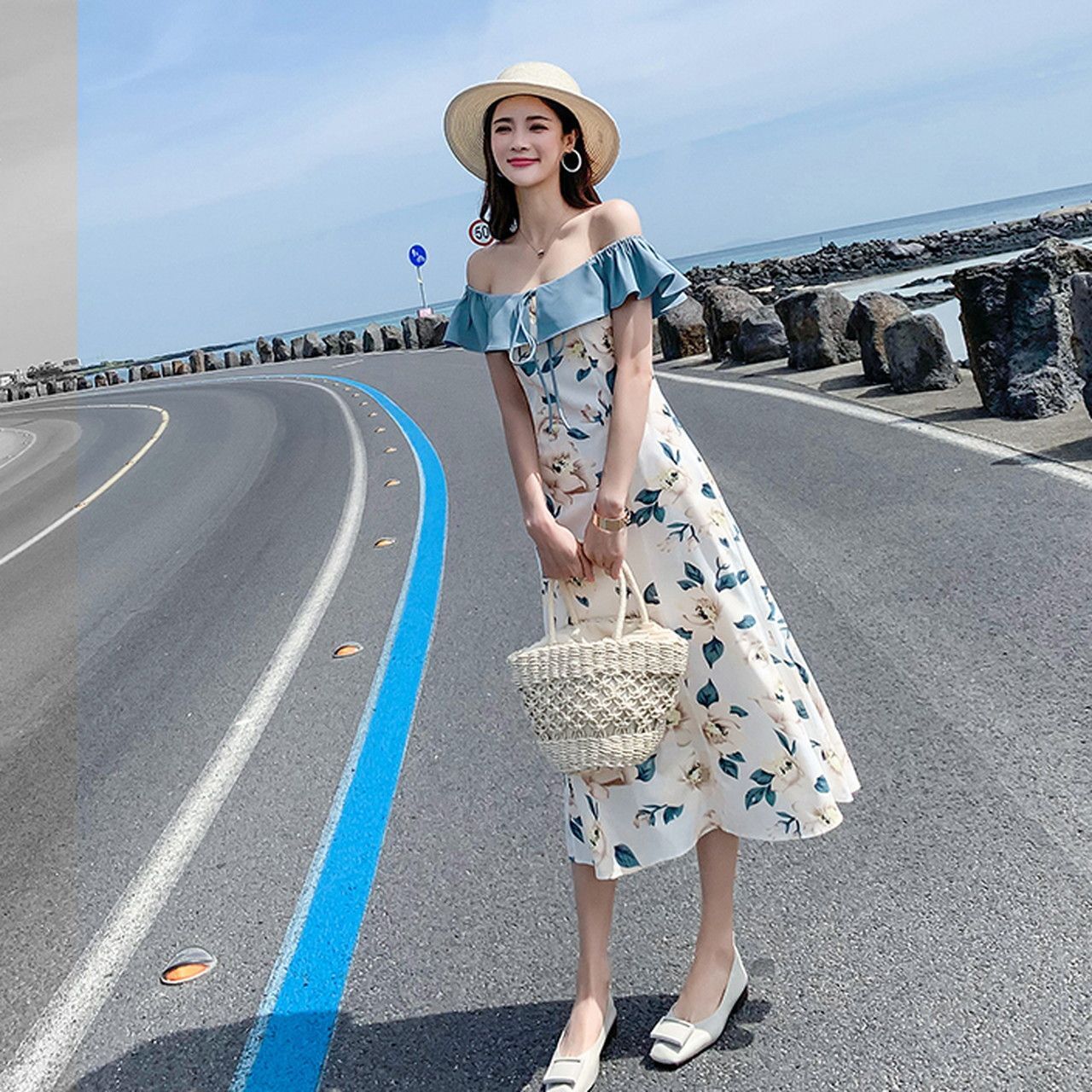 春夏 ドレス ロングドレス ワンピース ミモレ丈 オフショルダー 花柄 カジュアル パーティ 演奏会 二次会 街角のカフェテラス 春夏 ドレス ロングドレス ワンピース ミモレ丈 オフショルダー 花柄 カジュアル パーティ 演奏会 二次会 街角のカフェテラス