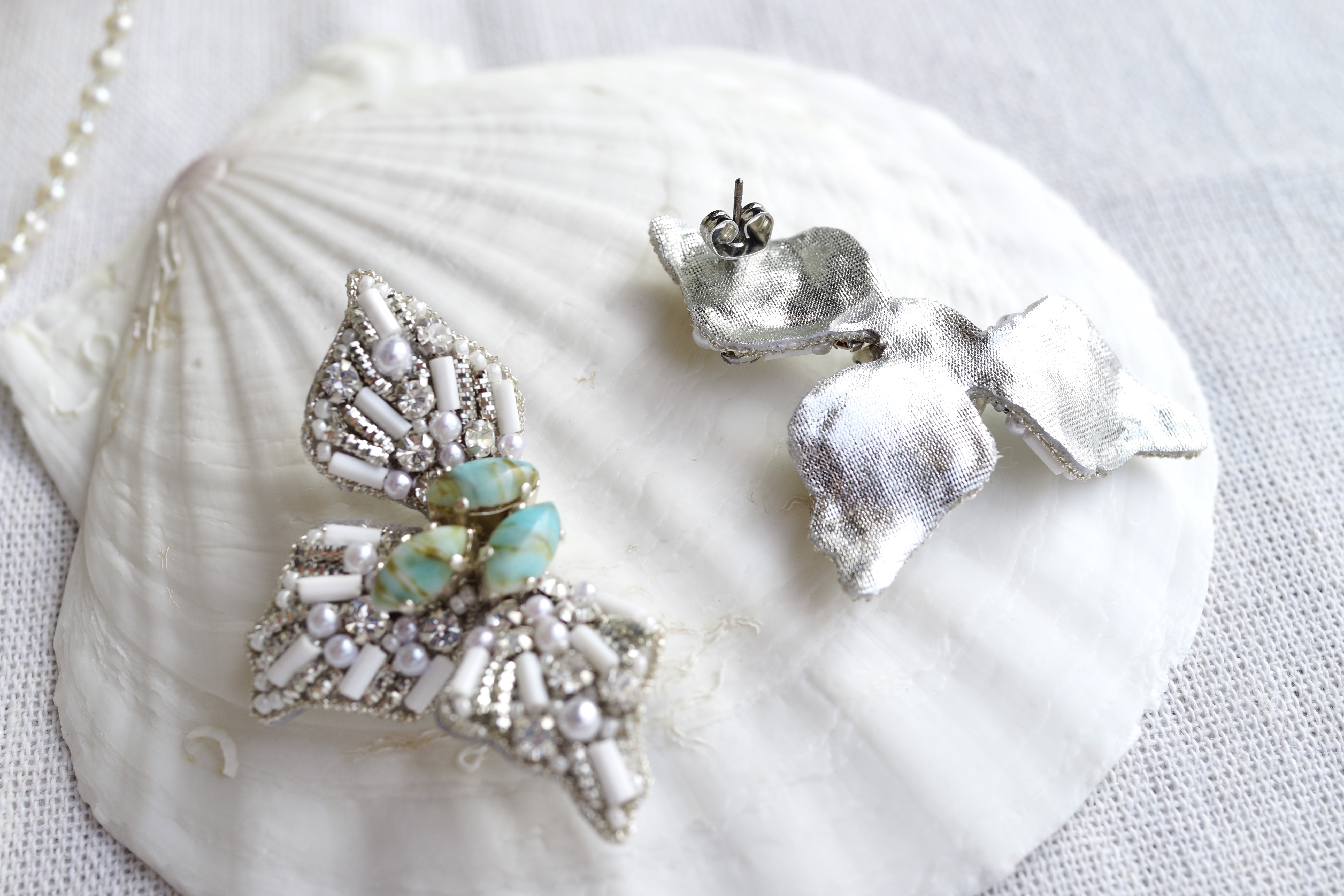 【刺繍ピアス】3petals flowers ✴︎ silver